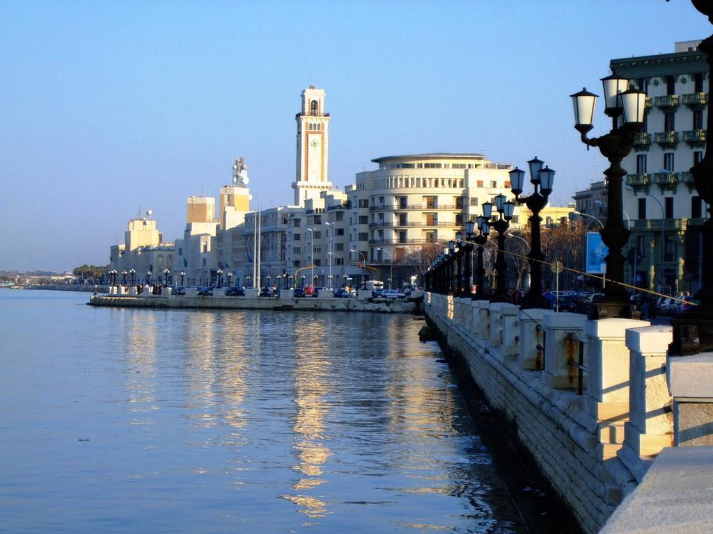 Cavour 124 -Guest-Room- Bari Exterior photo